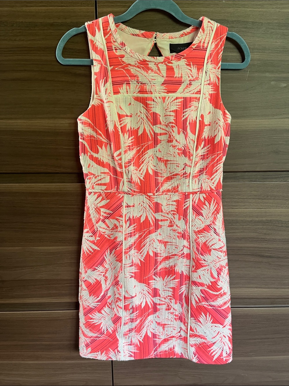 J Crew vintage looking dress Size 4, neon pinkie “bark cloth” look material GUC